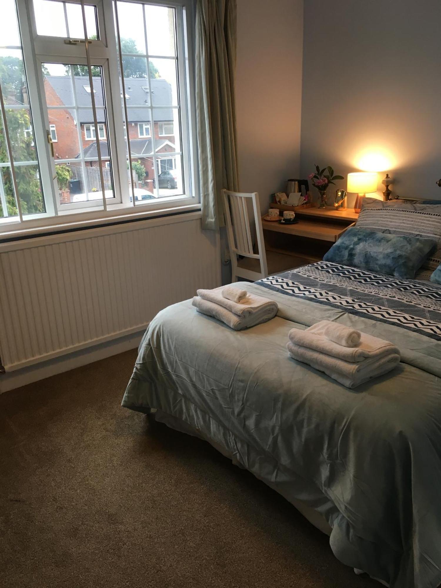 Leafy Suburban Bed And Breakfast Northwood  Eksteriør bilde